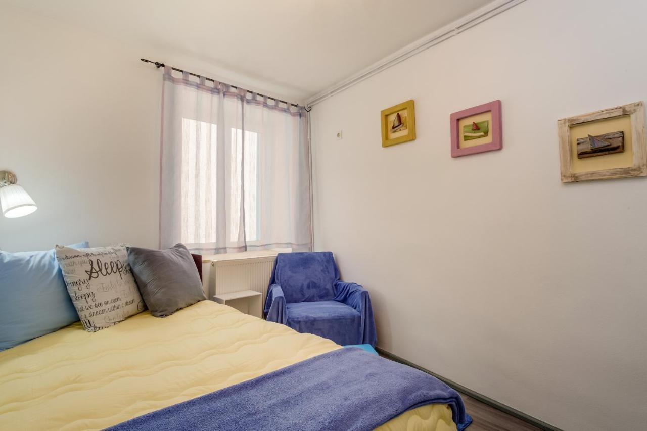 Apartments Kastel 베리로신즈 외부 사진